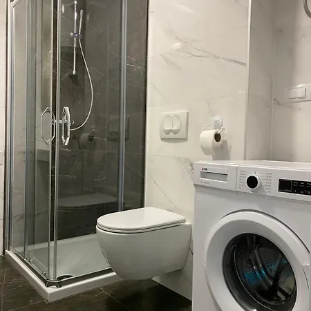 Infinity Apartment *