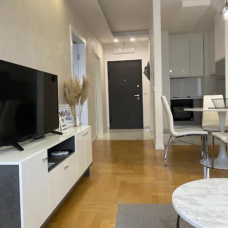 Infinity 巴尼西卢卡